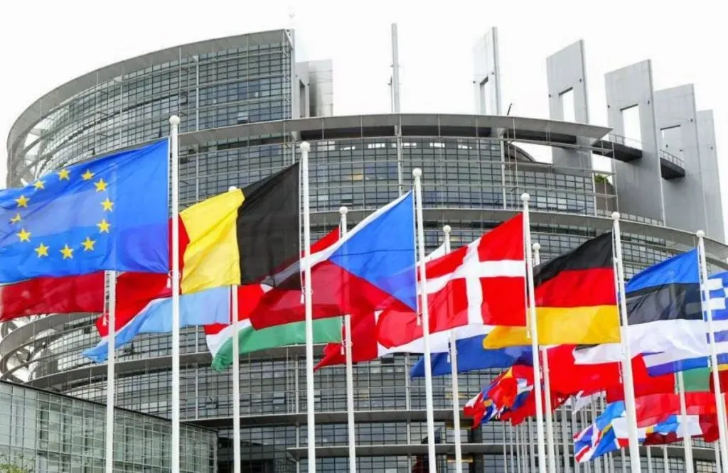 Sede de la Unión Europea: TW