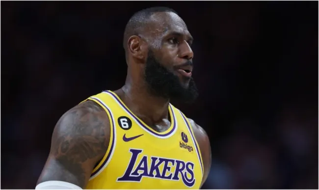 LeBron James (Foto: Matthew Stockman / Getty Images)