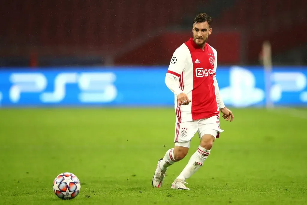 Nicolas Tagliafico ya jugó en el Ajax previamente (Photo by Dean Mouhtaropoulos/Getty Images)