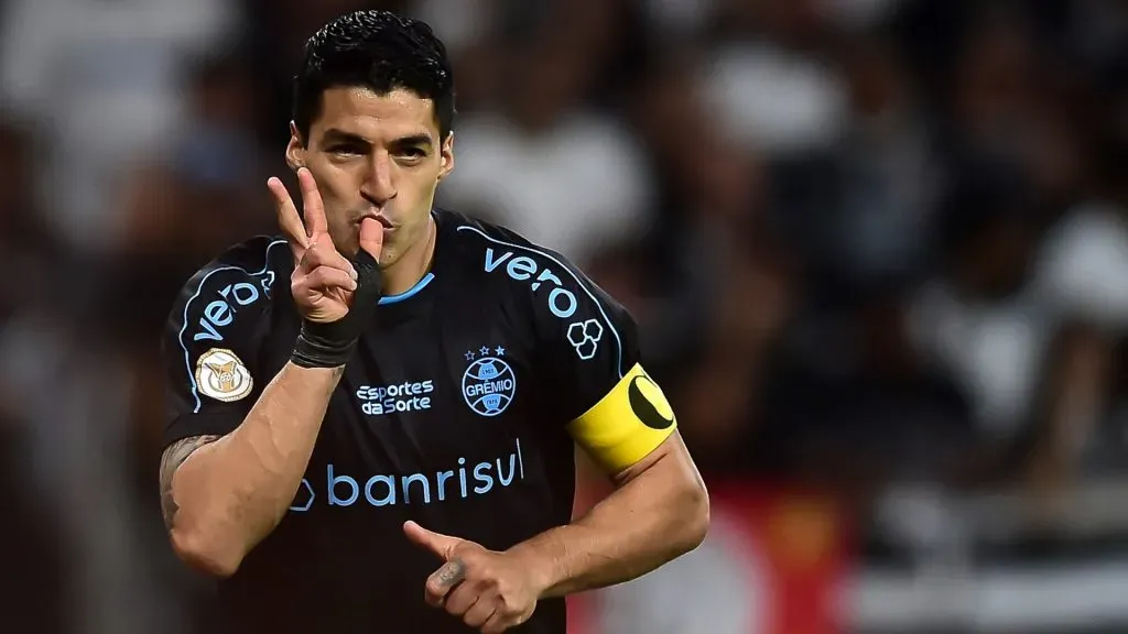 El buen momento de Suárez en Gremio le da chances de volver a la selección (Getty Images).