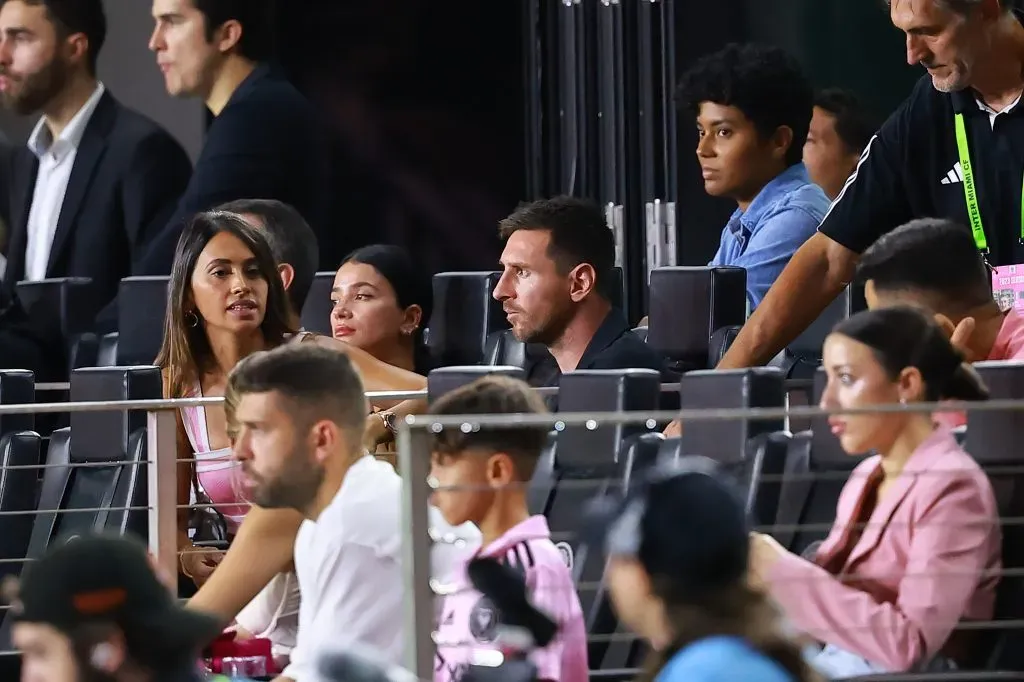 Lionel Messi debió seguir la Final de la US Open Cup desde una de las plateas del DRV PNK Stadium. Getty Images.