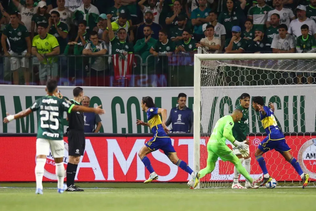 Cavani marcó en la semifinal ante Palmeiras y disputará la definición de la Copa Libertadores frente a Fluminense (Photo by Alexandre Schneider/Getty Images)