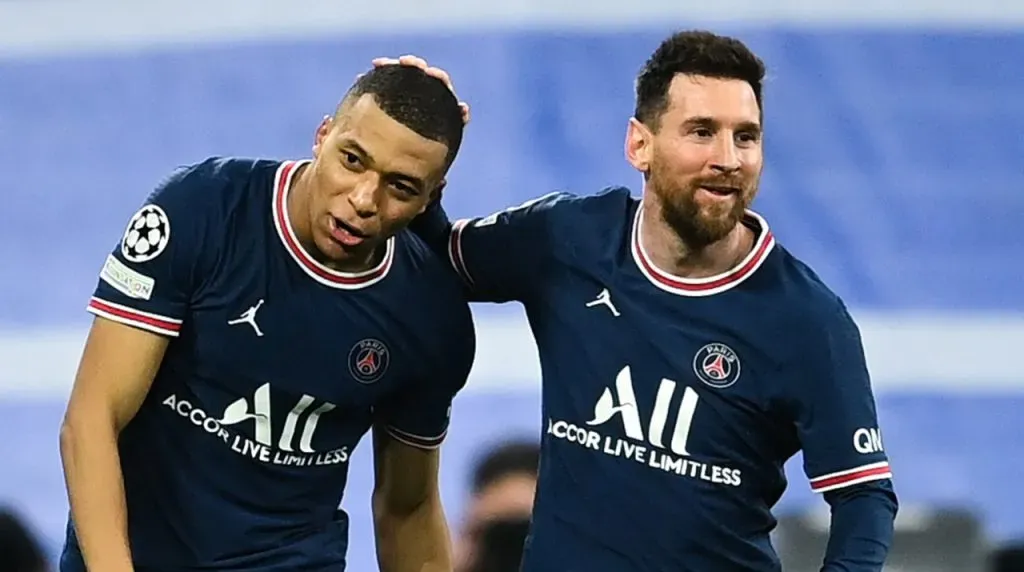 Kylian Mbappé y Lionel Messi en el PSG (Foto: Getty Images)