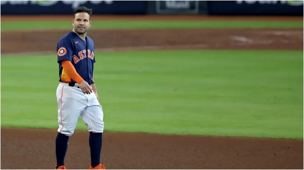 José Altuve debe despertar para apoyar a Houston Astros en la remontada ante Texas Rangers (Foto: Rob Carr / Getty Images)
