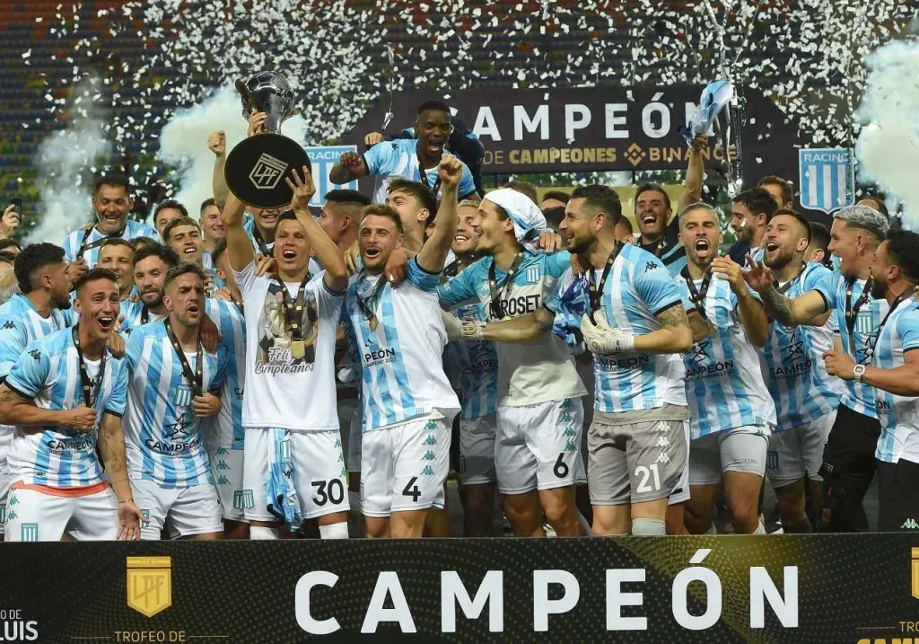 Racing es el club más ganador del Trofeo de Campeones.