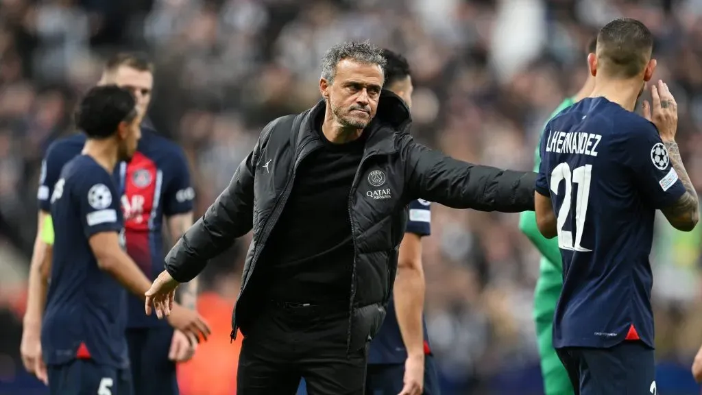Luis Enrique, cuestionado tras su comienzo en PSG.
