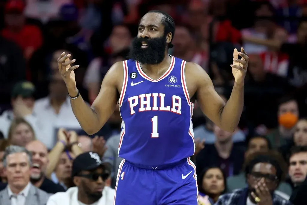 James Harden en su paso por Philadelphia 76ers (Getty Images).