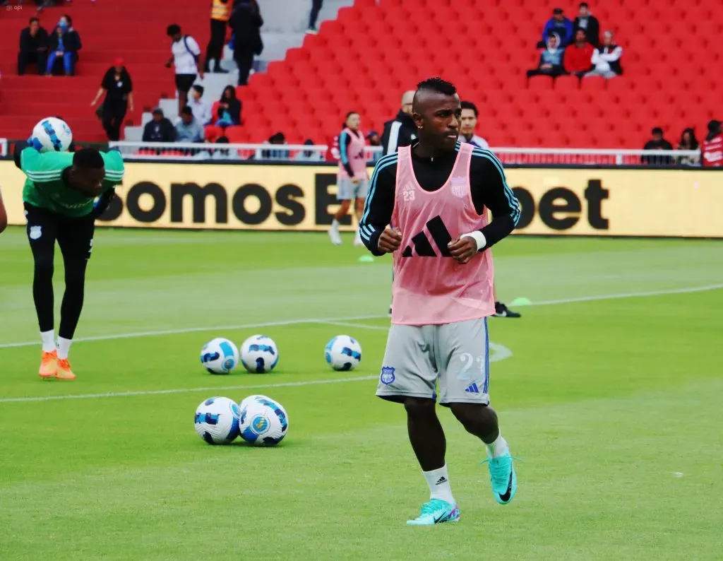 Ante Liga de Quito el pasado 21 de octubre fue el último partido de Miller Bolaños con Emelec. (FOTO: API)