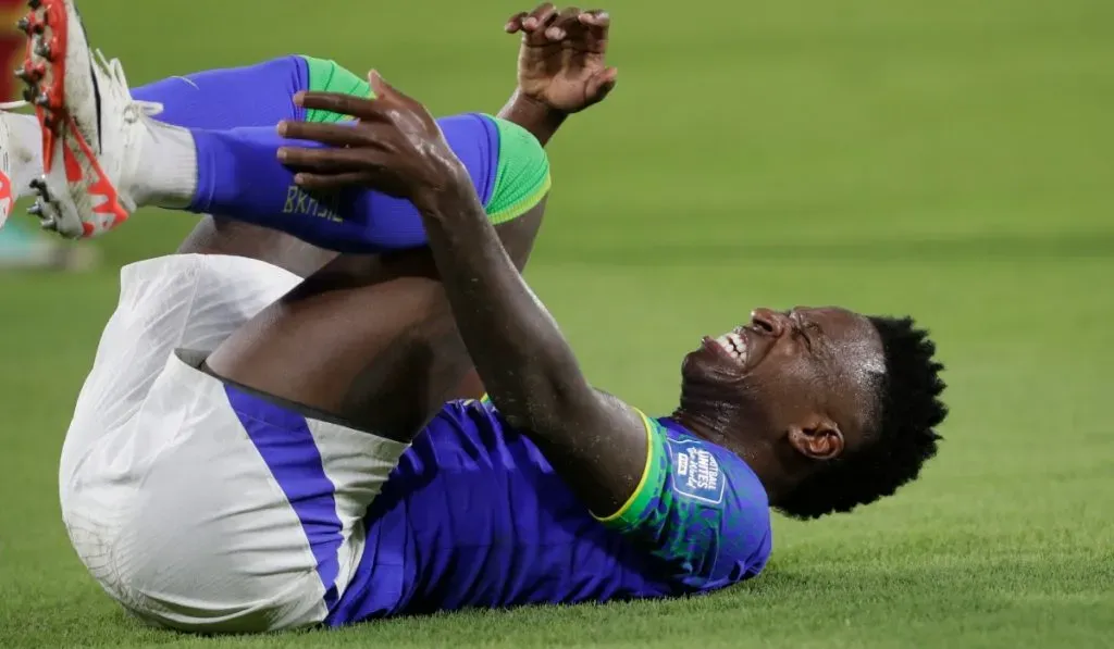 Lesión de Vinicius anoche vs. Colombia: Getty Images
