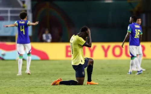 Allen Obando no pudo disputar más de 15 minutos con la Selección de Ecuador ante Brasil en el mundial Sub-17.