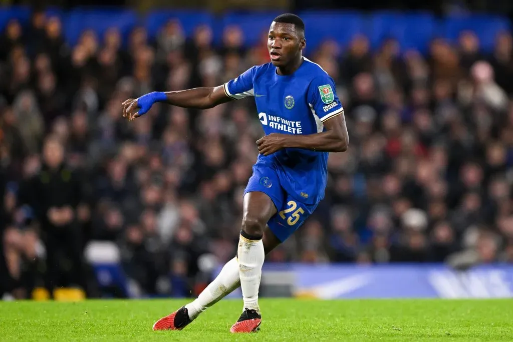 Moisés Caicedo también fue señalado en el último partido en el que Chelsea recibió un gol. (Foto: GettyImages)