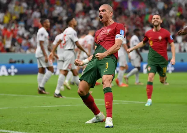 Pepe fue el elegido por la FIFA para votar en The Best como capitán de Portugal. (Photo by Justin Setterfield/Getty Images)