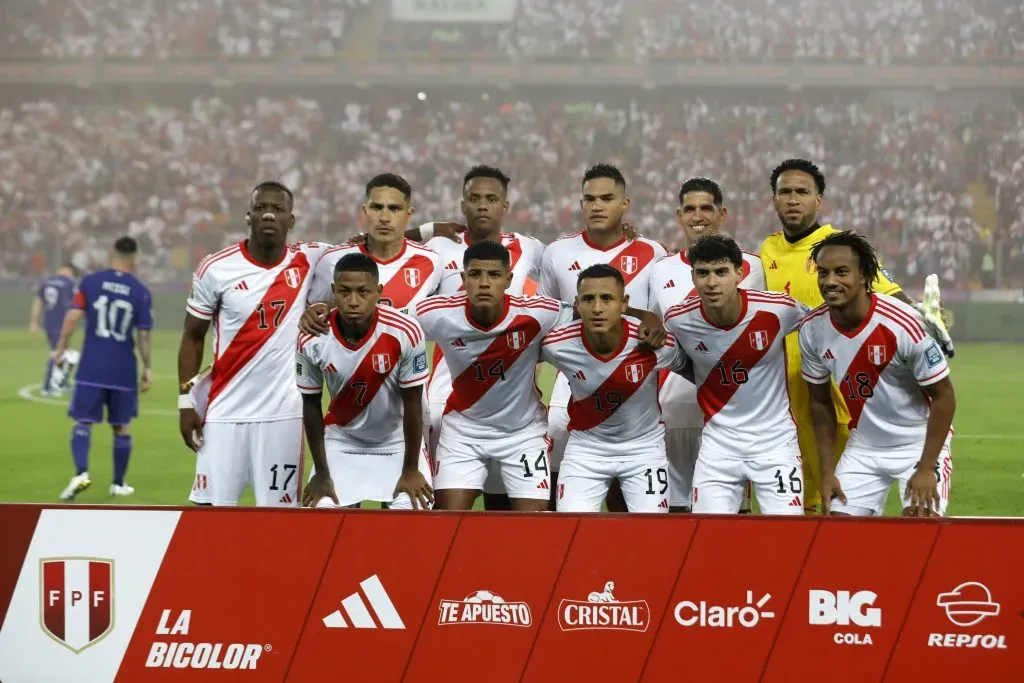 Formación titular de la Selección Peruana. (Foto: Getty).