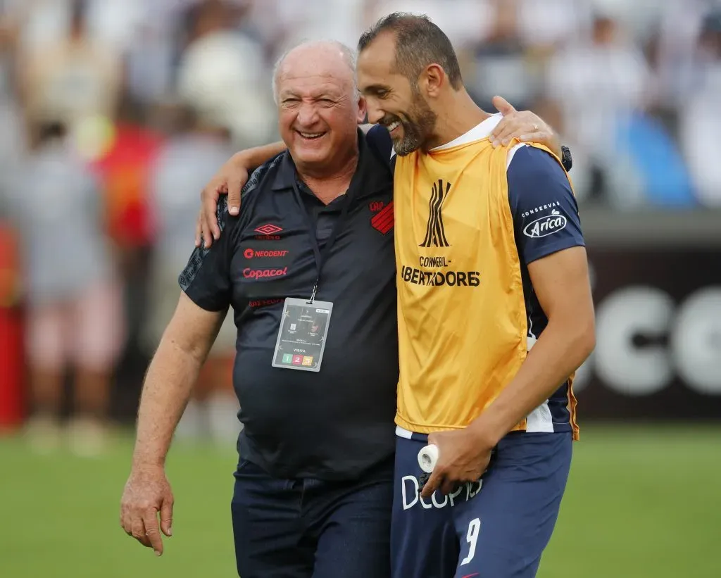 Hernán Barcos en Copa Libertadores con Alianza Lima. (Foto: Getty).