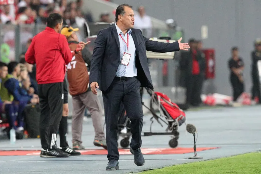Recientemente Juan Reynoso fue despedido de la Selección de Perú. (Foto: GettyImages)