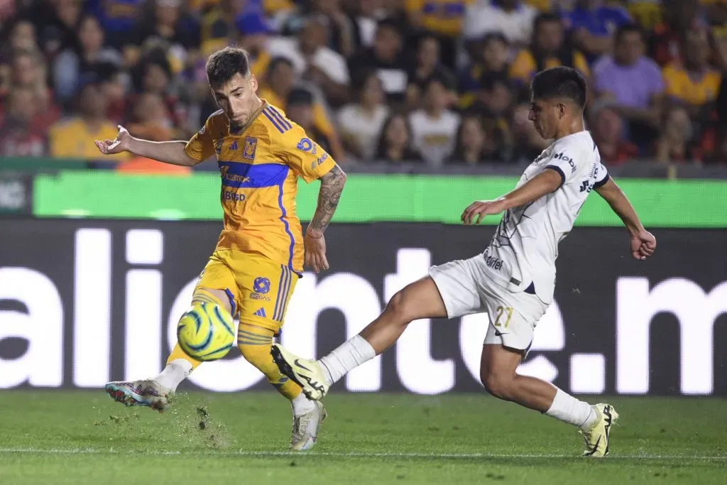 Piero Quispe jugando contra los Tigres de Monterrey. (Foto: Getty).
