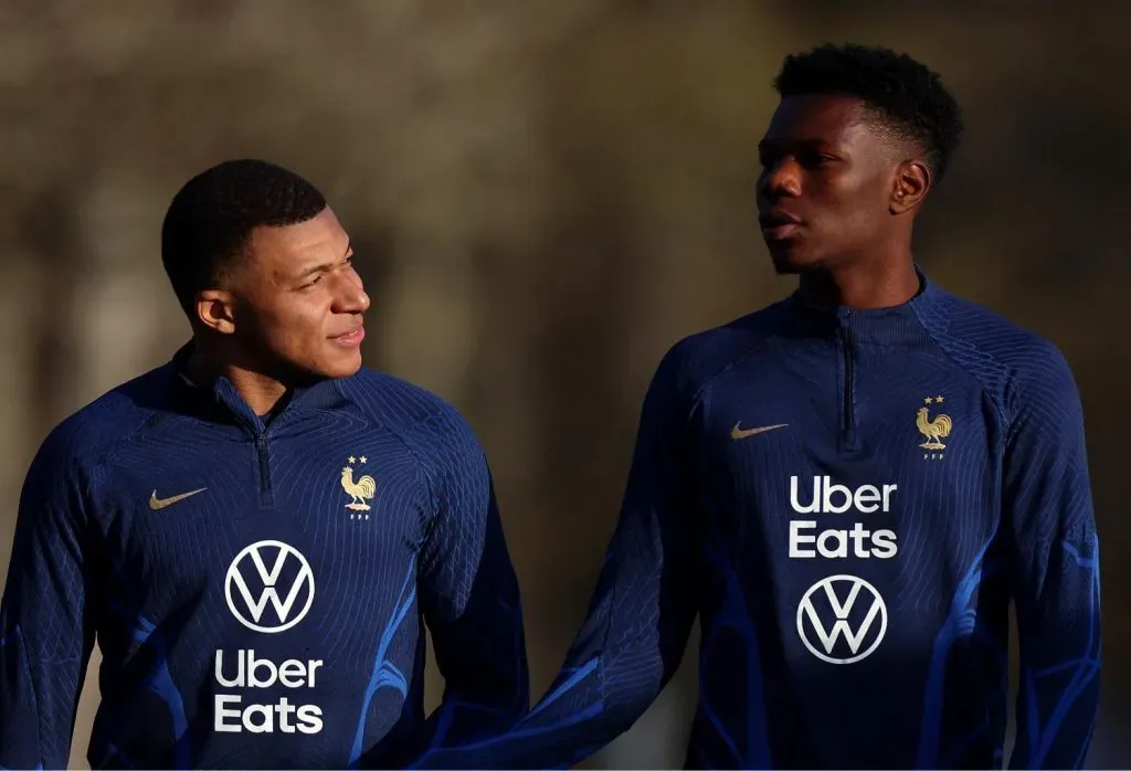 Kylian Mbappé y Aurélien Tchouaméni en la Selección de Francia. (Getty Images)