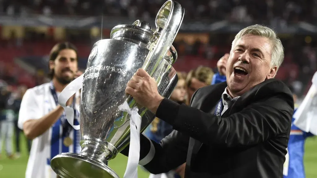 Carlo Ancelotti además de ser el entrenador con más puntos en la Champions League es el que más veces la ganó (4). Getty Images.