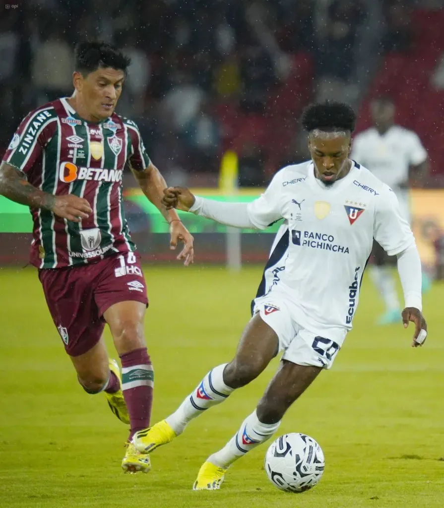 Jhojan Julio fue titular contra Fluminense en la Recopa Sudamericana en la ida. (Foto: IMAGO)