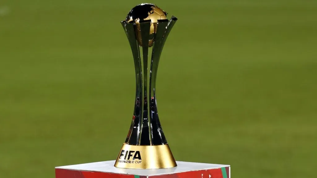 El trofeo para el equipo campeón del Mundial de Clubes.