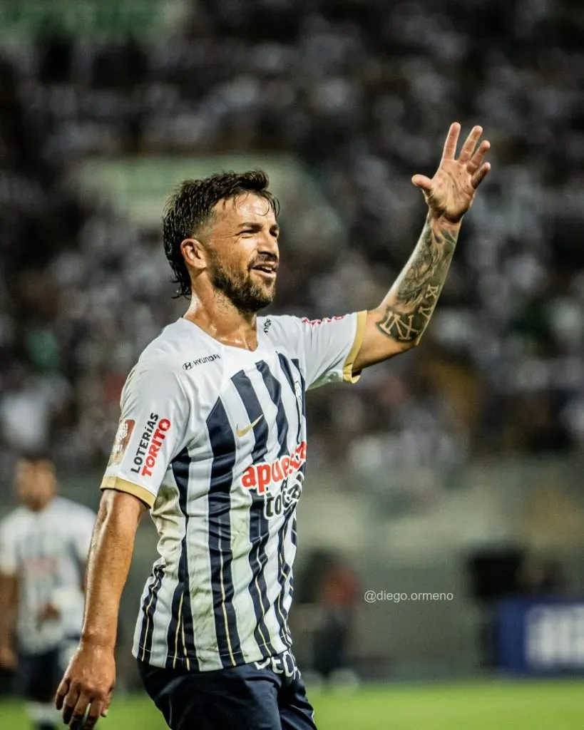 Hinchada de Alianza Lima callada por Gabriel Costa. (Foto: Diego Ormeño).