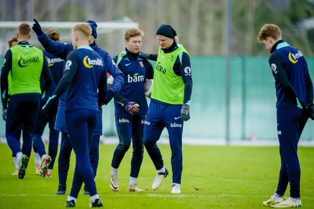 Erling Haland en el entrenamiento de la Selección de Noruega.