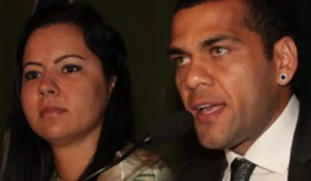 Dinorah Santana y Dani Alves en un festejo de aniversario: TW