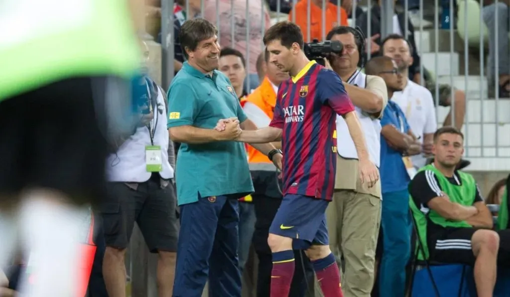 Messi y Jordi Roura en un partido del Barcelona: IMAGO