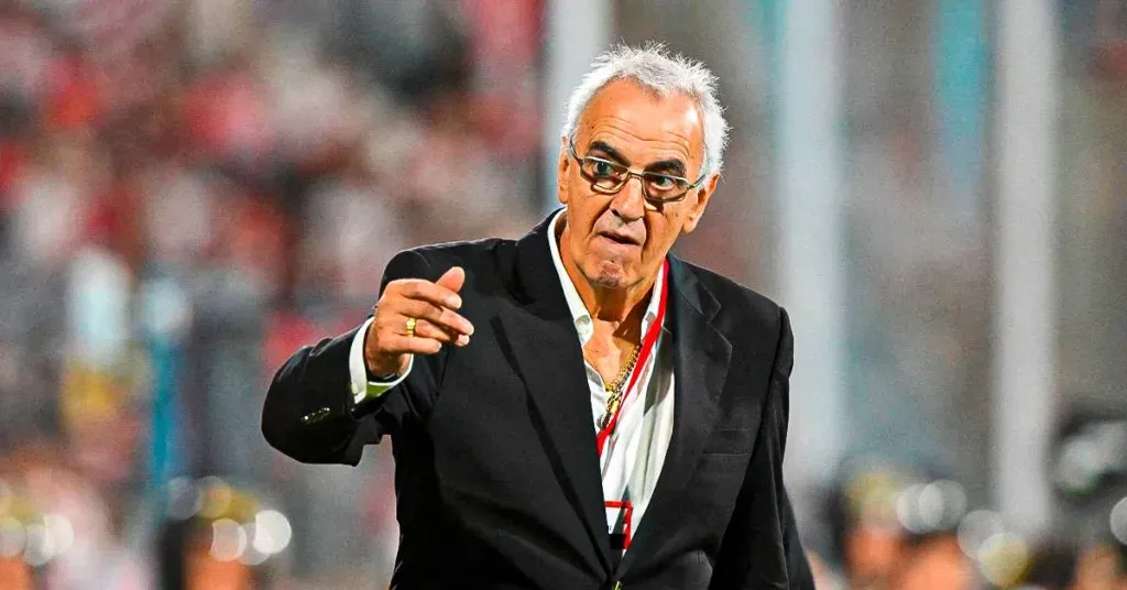Fossati dirigiendo a Perú. (Foto: Selección de Perú)