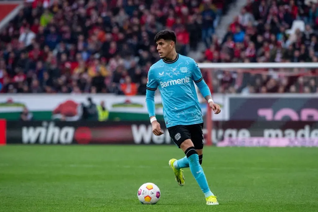 Piero Hincapié es titular con el Bayer Leverkusen. (Foto: IMAGO)