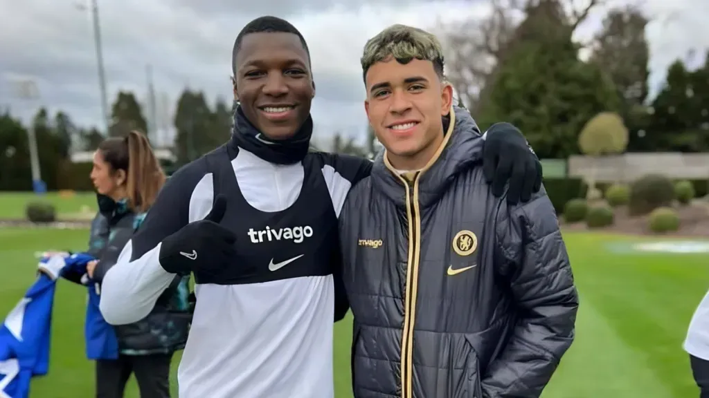 Kendry Paéz y Moisés Caicedo son los dos ecuatorianos del Chelsea. Foto: Getty.