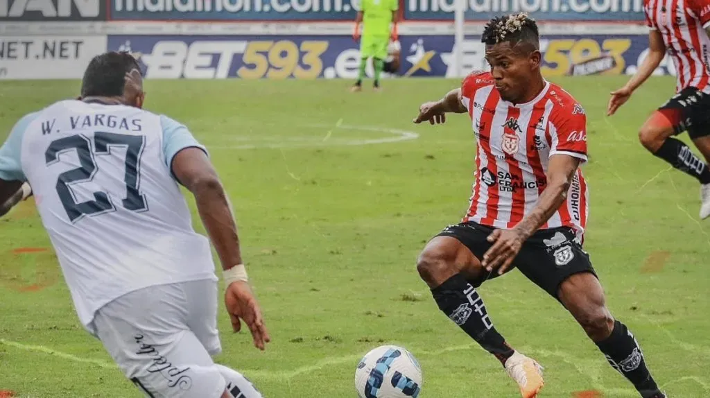 Alexander Bolaños fue figura de LigaPro en el 2023.