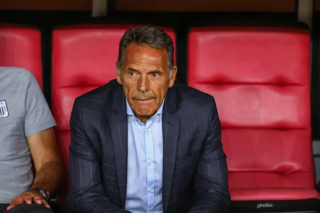 Miguel Ángel Russo en un partido de Copa Libertadores con Alianza Lima. (Foto: Getty).