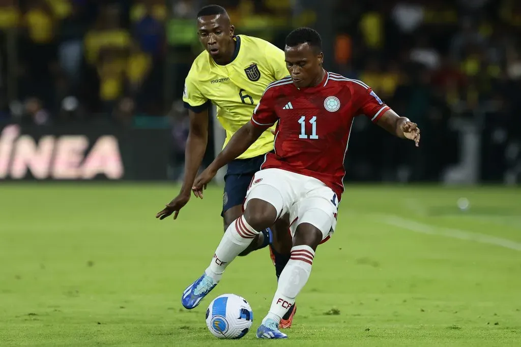 William Pacho es fijo también en la Selección de Ecuador. Foto: Getty.