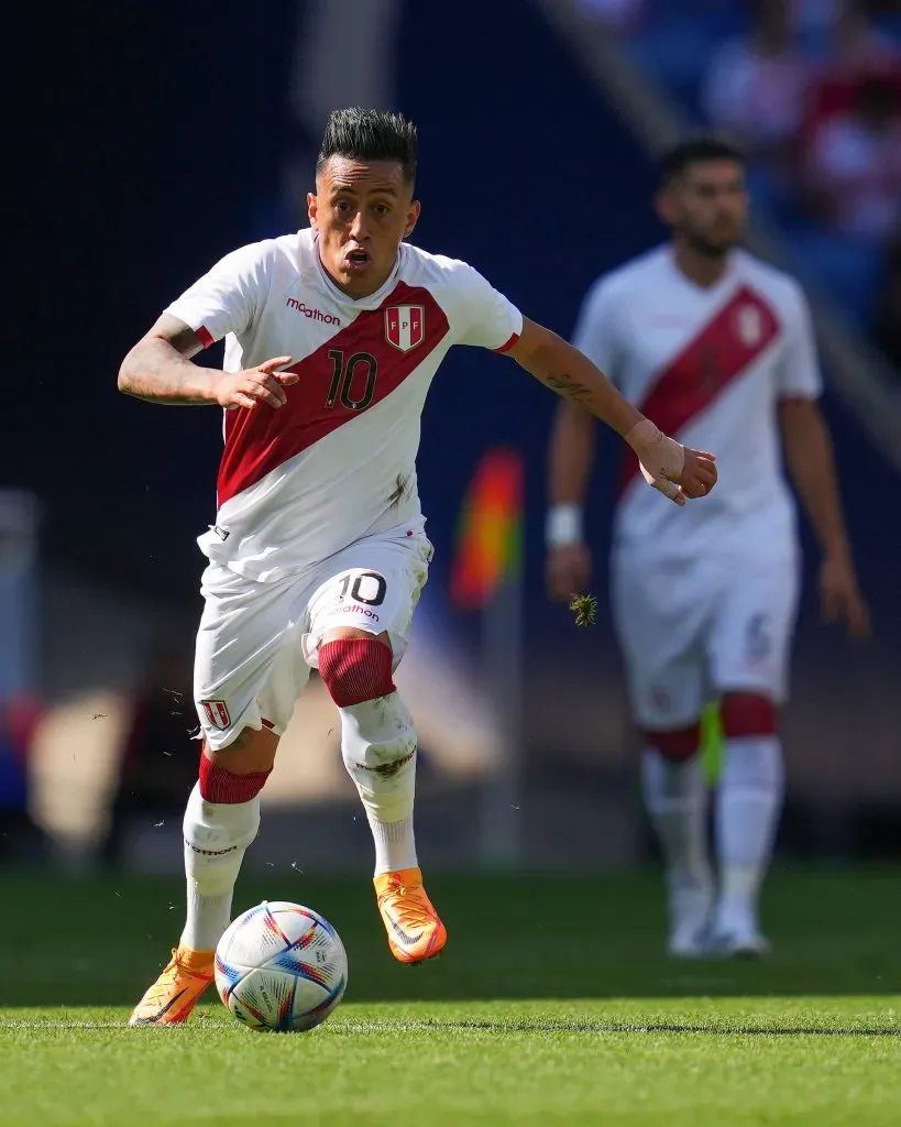 Christian Cueva jugando en la Selección Peruana. (Foto: IMAGO).