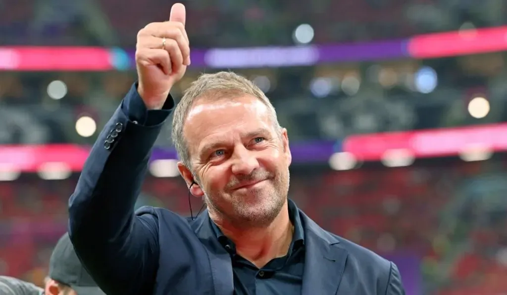 Hansi Flick aboga por la continuidad de Ronald Araújo en Barcelona: IMAGO