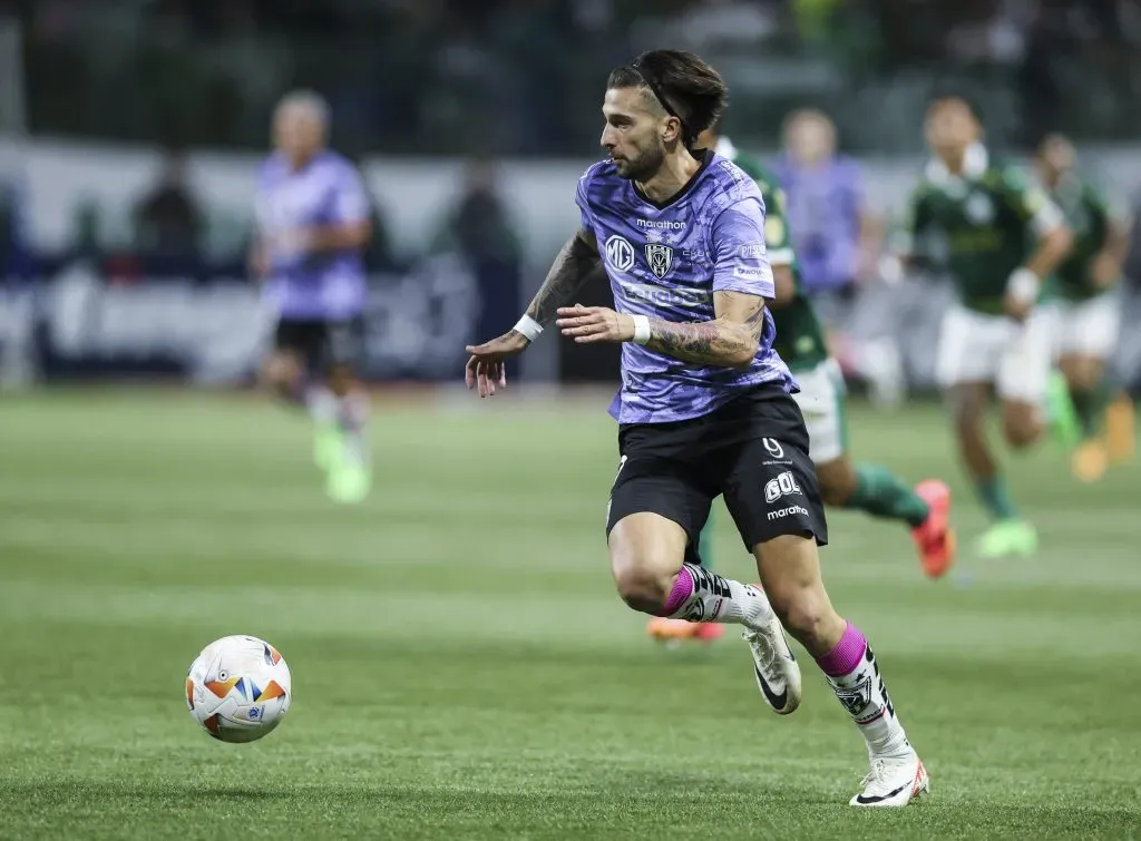 Lautaro Díaz le hizo gol a Palmeiras en su regreso en la Copa Libertadores con IDV. (Foto: GettyImages)
