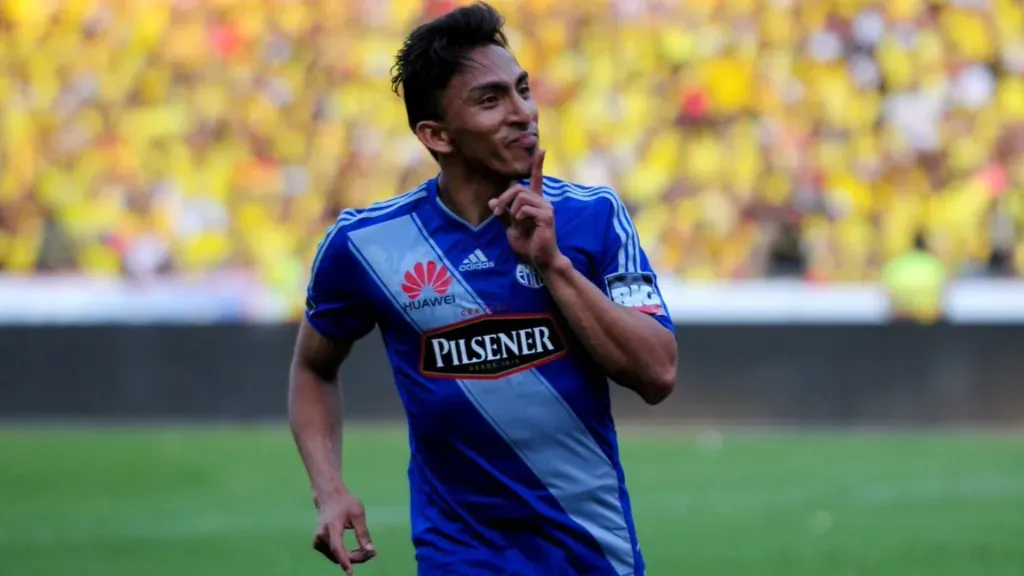 Ángel Mena es uno de los últimos históricos de Emelec. Foto: Emelec.