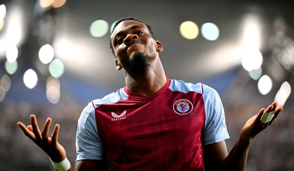 Jhon Durán festeja uno de sus goles con Aston Villa: IMAGO