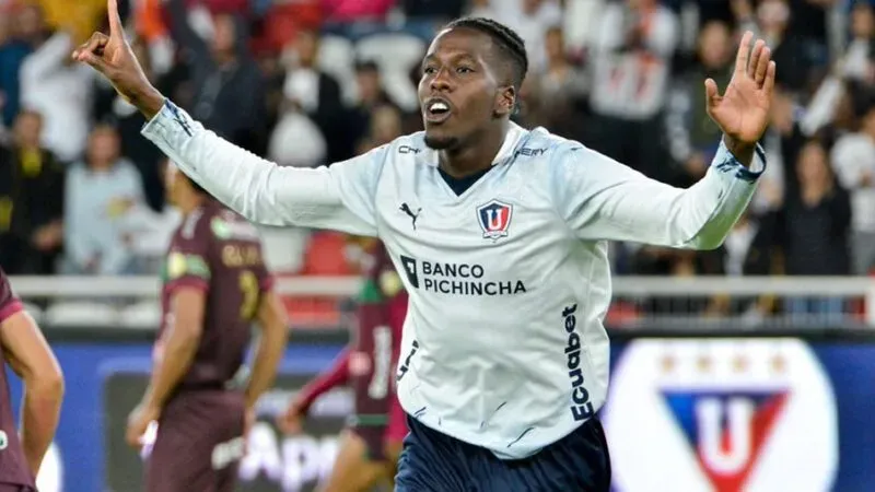 Jan Hurtado cerró el 2023 con dos títulos con Liga de Quito. Foto: Getty.
