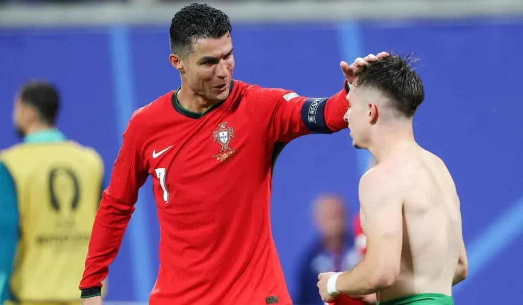 CR7 junto a Francisco Conceição tras el tanto de este en la Eurocopa: IMAGO