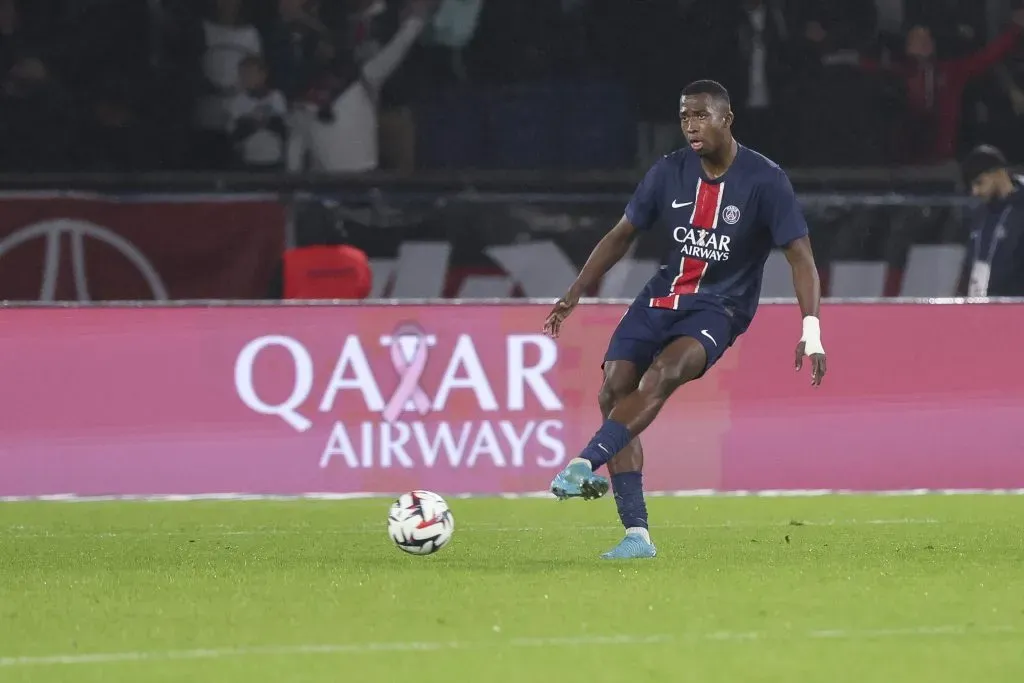 Pacho es titular en el PSG. (Foto: GettyImages)