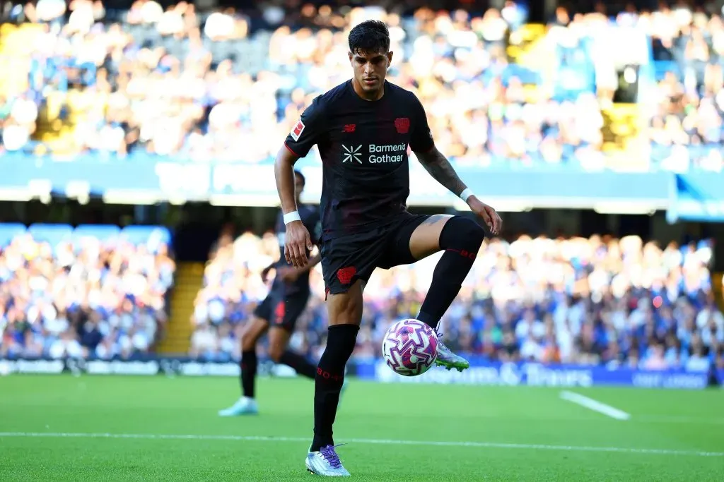 Hincapié suena para llegar al FC Barcelona. (Foto: GettyImages)