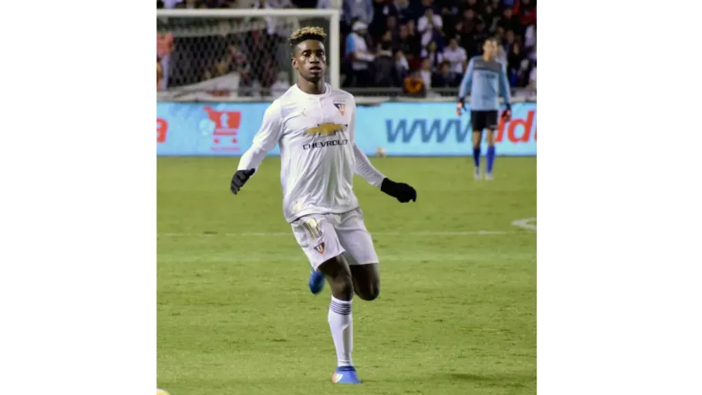 Borja estuvo lejos de brillar en Liga de Quito. (Foto: El Universo)