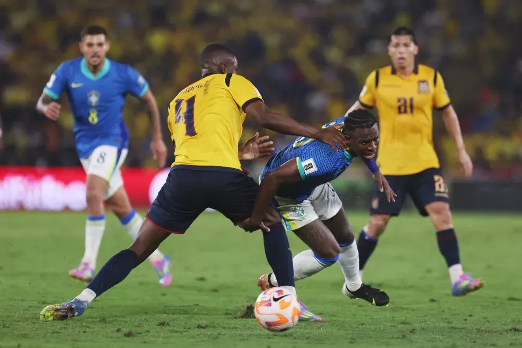 Joel Ordóñez también es titular en la Selección de Ecuador. (Foto: GettyImages)
