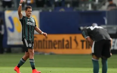 Jaime Lozano habló sobre la ausencia de Chicharito. Getty.