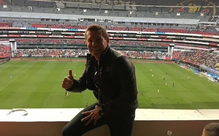 julio cesar chavez america