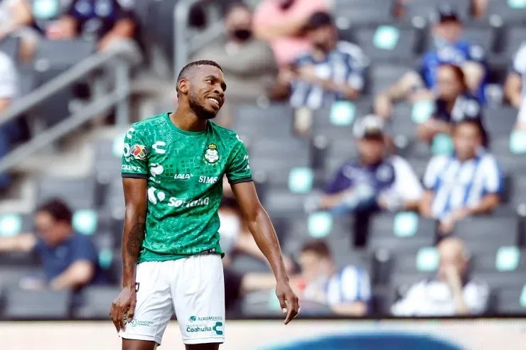 Ayrton Preciado en Santos Laguna