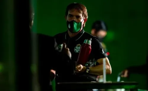 Guillermo Almada apuntó contra Cruz Azul. Jam Media.