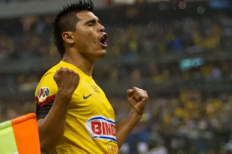Osvaldito Martínez en América